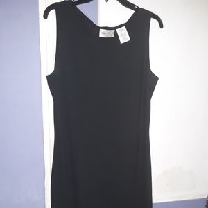 Sleeveless Black Dress